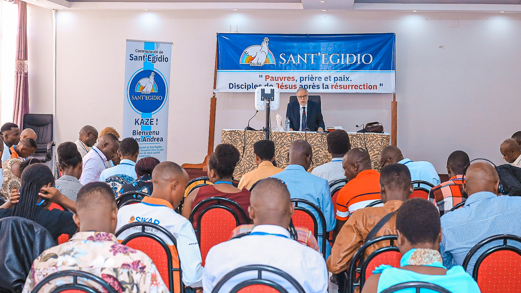 Andrea Riccardi visits the Communities of Burundi, a reservoir of peace and humanity for the poor, women, young people